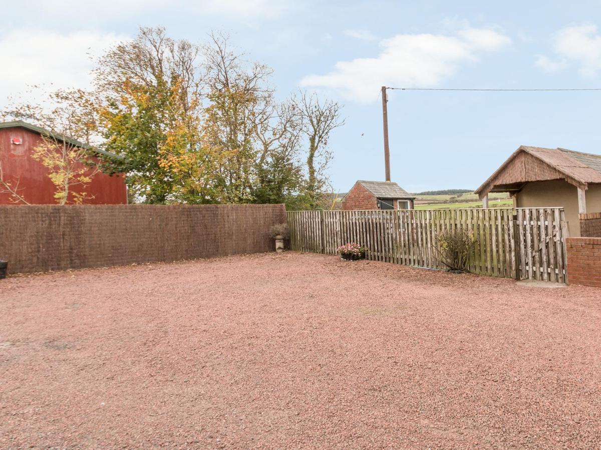 St Cuthbert'S Cottage Beal Exterior photo